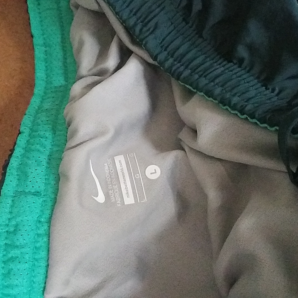 Nike Performance Running Active Green Shorts Size… - image 5